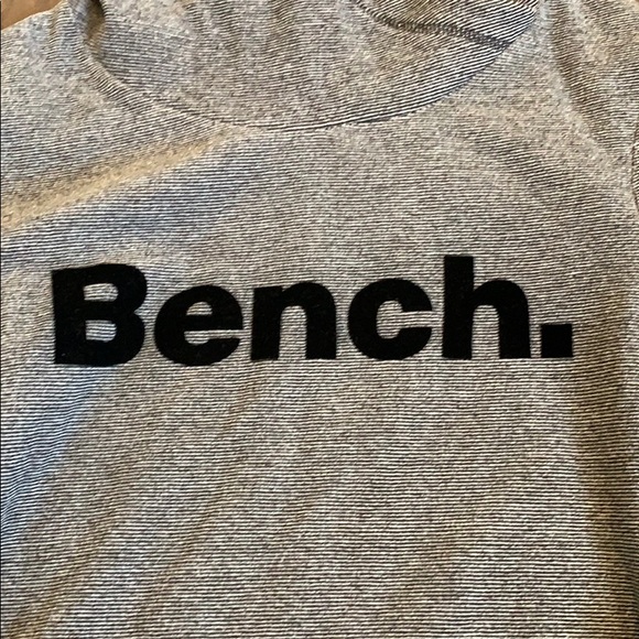 Women’s Bench Hoodie. - Picture 2 of 4